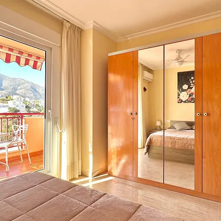 In Costa Del Sol, Sea, Sunshine & Views Lejlighed *