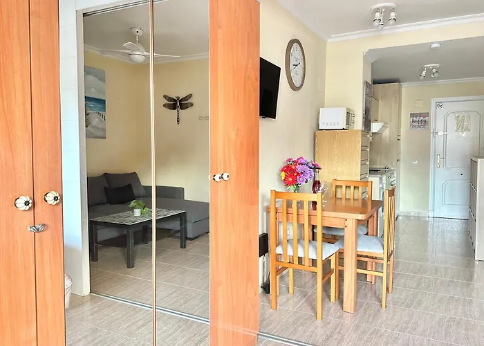 In Costa Del Sol, Sea, Sunshine & Views フエンヒロラ