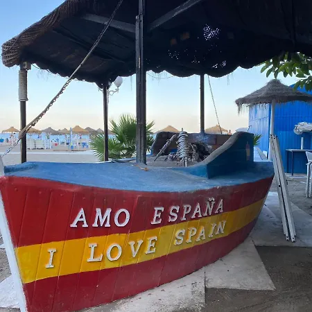 In Costa Del Sol, Sea, Sunshine & Views 푸엔히롤라