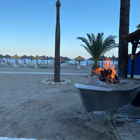 In Costa Del Sol, Sea, Sunshine & Views פואנגירולה